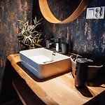 Slow Flow Glamp
